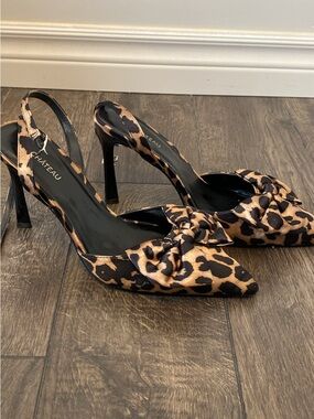 Le Chateau Leopard Print Slingback Pointed Toe Heels - Brown/Black